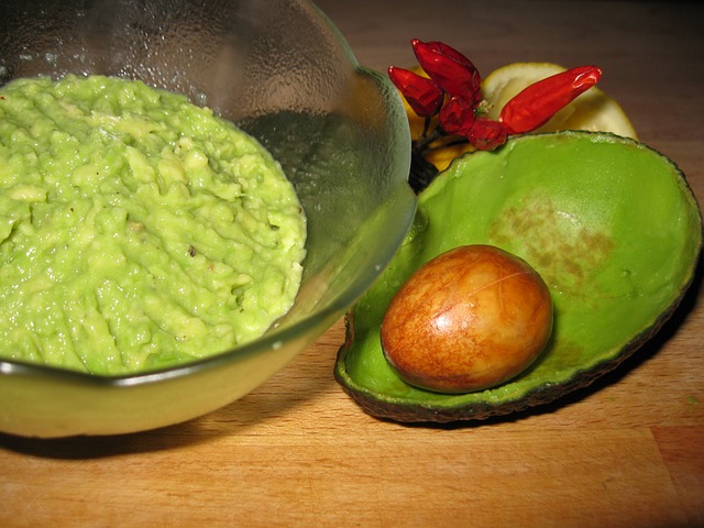 Sådan får du den perfekte konsistens i din guacamole